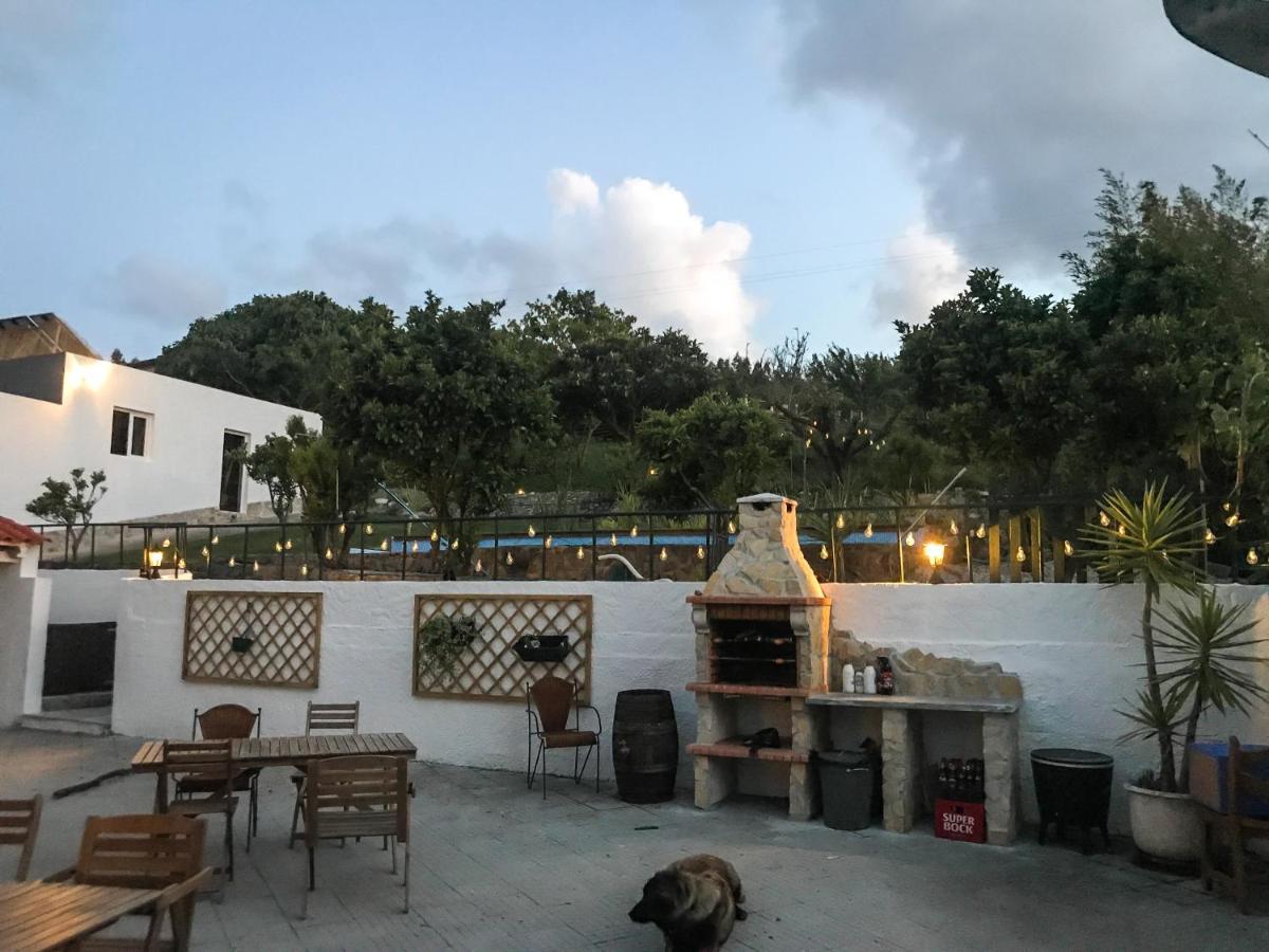 The Far End Surf House - Surf & Yoga Holidays ロウリニャン エクステリア 写真