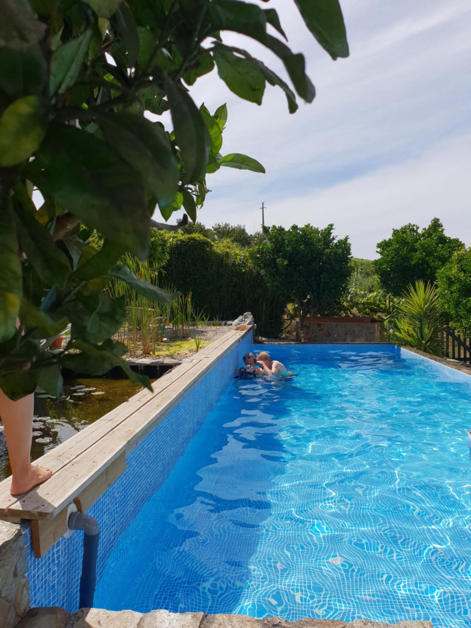 The Far End Surf House - Surf & Yoga Holidays ロウリニャン エクステリア 写真